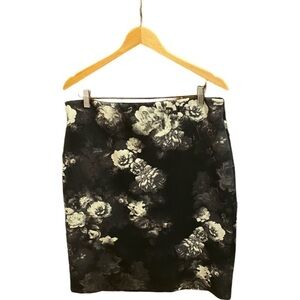 Roz & Ali Floral Pencil Skirt Size Large